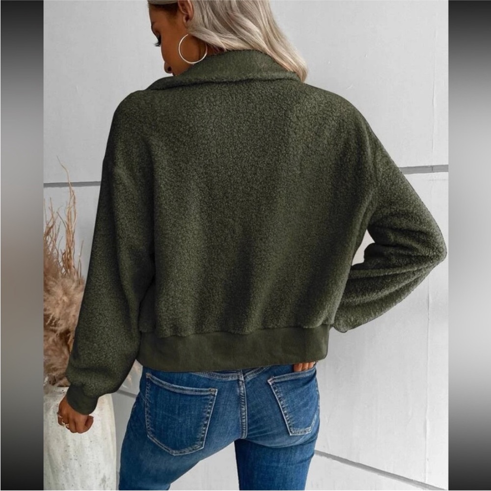 Two SHEIN fleece women’s jackets - Picture 6 of 13